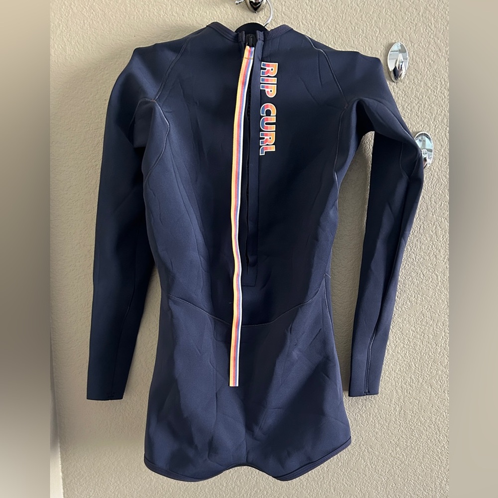 Rip Curl Navy Neoprene Long Sleeve Surf Jacket with Rainbow Zip size 8 - Picture 4 of 10